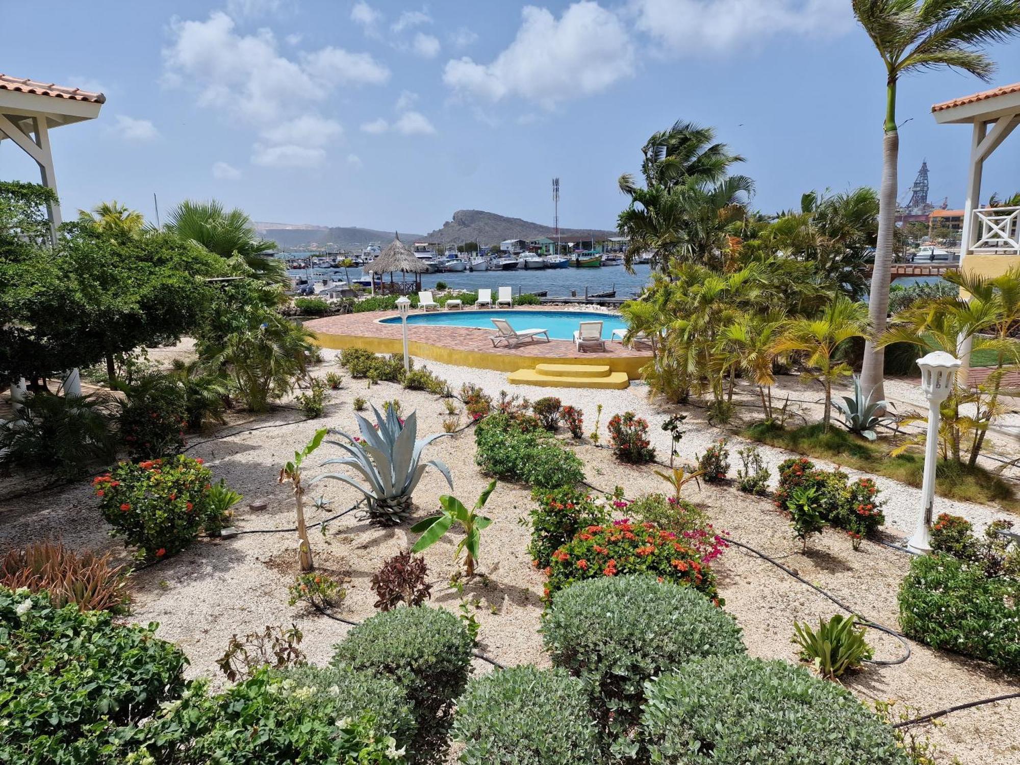 Luxury Appt For 6: Mesmerizing Spanish Water View Jan Thiel Eksteriør bilde